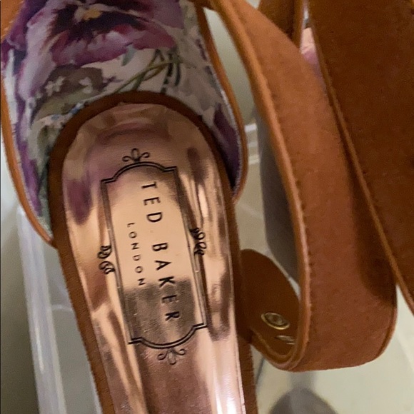 Ted Baker Shoes | Ted Baker Lorno Leather Block Heel Sandals | Color: Brown | Size: 7 | Alenas7's Closet